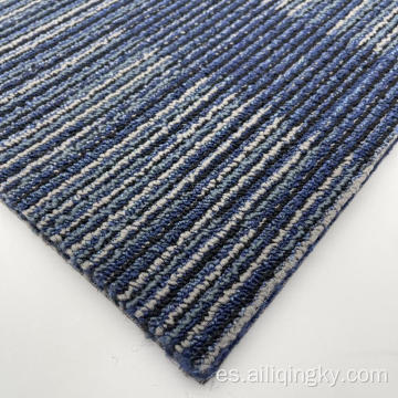 Azulejos de alfombra con relleno